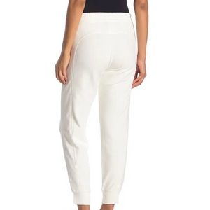 NWOT Vince Mixed Media Jogger in Off White